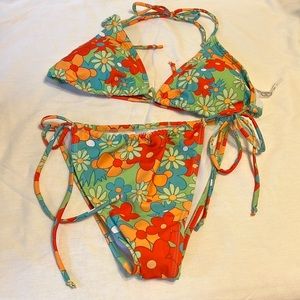 New Floral Print Halter Bikini